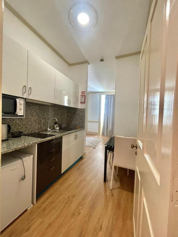 Carreira Apartments Harbour View Free Parking In Heart Funchal Екстериор снимка