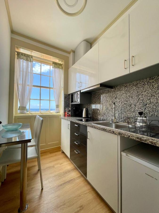 Carreira Apartments Harbour View Free Parking In Heart Funchal Екстериор снимка