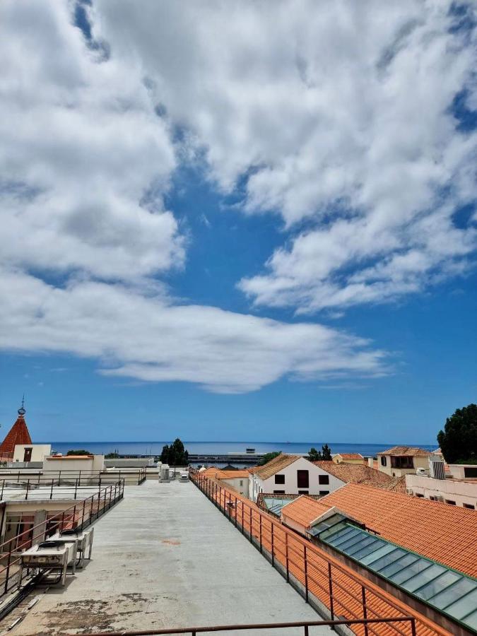 Carreira Apartments Harbour View Free Parking In Heart Funchal Екстериор снимка